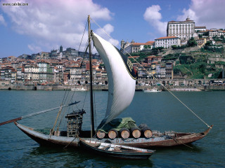 Sailboat large sail water city - the boat free wallpaper