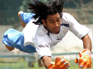 Man diving soccer glove hair - don arday free wallpaper