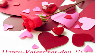 Red rose hearts white table - a happy valentines day free wallpaper