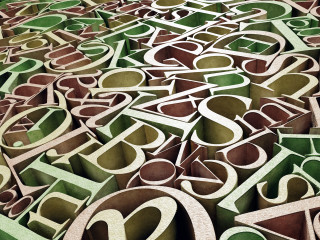 Close up letters numbers wood - international typographic style free wallpaper for desktop
