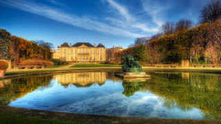 Neoclassical building pond statue matte - a large building free wallpaper