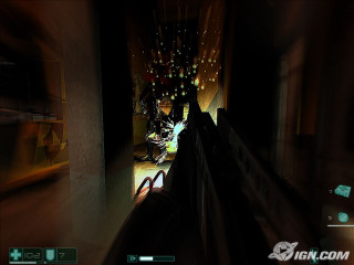 Hallway clock light dark background - cedric seaut keos masons free wallpaper