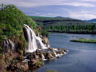 Waterfall river lush hillside swimmers - a river free wallpaper for desktop