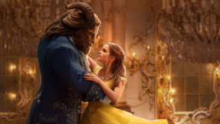 Man woman yellow dress hugging - a yellow dress free wallpaper