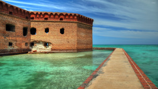 Brick wall water walkway windows - a walkway free wallpaper