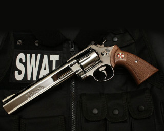 Gun red cross black jacket - dong kingman free wallpaper