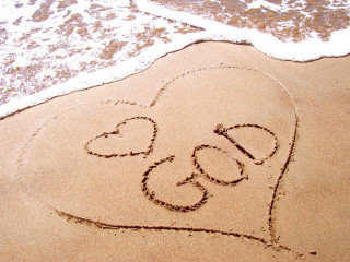 Heart drawn sand beach love - felipe seade free wallpaper