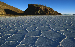 Large rock desert plain blue - art free wallpaper for desktop