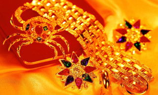 Gold jewelry yellow cloth red - jewelry free wallpaper
