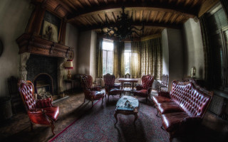 Living room couch comfortable cozy 12 - rembrandt free wallpaper