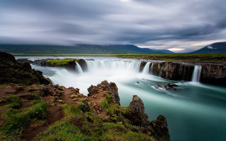 Waterfall abundance green field nature - a large amount of water free wallpaper