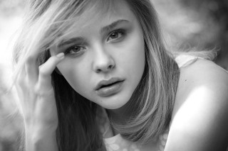 Woman long hair posing blackwhite - her cheek free wallpaper