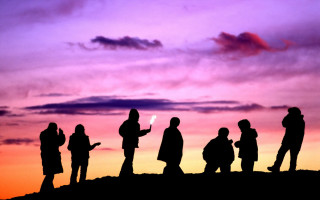 Group people hill sunset cellphone - top of a hill free wallpaper
