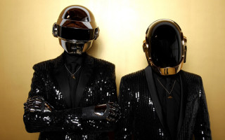 Mannequins black gold suits helmets - robot free wallpaper