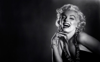Woman laughing microphone necklace black - a necklace free wallpaper