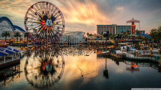 Ferris wheel park sunset background - a ferris wheel and a ferris free wallpaper