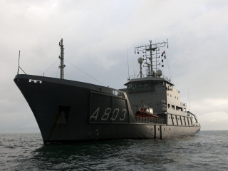 Large boat floating water next 2 - water next free wallpaper