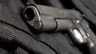 Gun backpack black handle side - 30mm free wallpaper