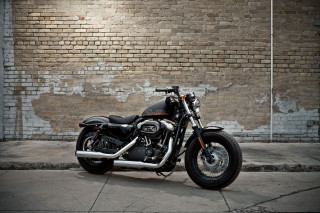 Motorcycle brickwall parkinglot caferbater digital - cafer bater free wallpaper