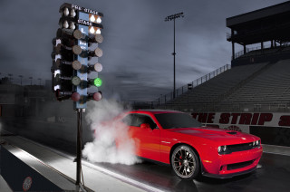 Red car smoking parking lot - charles martin free wallpaper