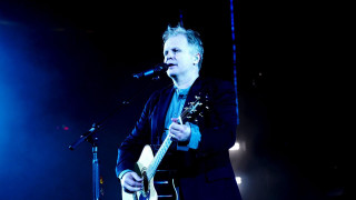 Man guitar microphone stage performance - david dougal williams free wallpaper