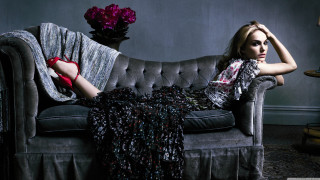 Woman couch blanket vase relaxing - a flemish baroque free wallpaper
