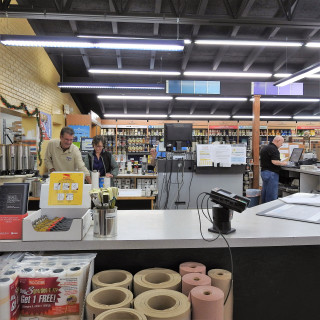 Man woman store counter items - a man and woman free wallpaper