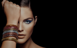 Woman bracelet black background face - a womans face free wallpaper