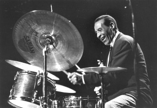 Man playing drums stage microphone 2 - bill lewis free wallpaper