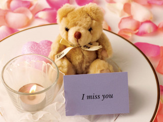Teddy bear plate note candle - a teddy bear free wallpaper