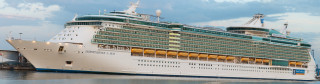 Cruise ship docked background foreground - art green free wallpaper