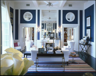Livingroom blue walls white furniture - a vase free wallpaper