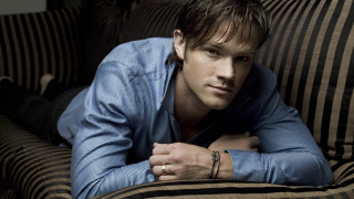 Man laying couch arms crossed - dean roger free wallpaper