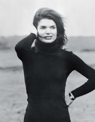 Woman black turtleneck sweater posing - 1 9 6 0 s free wallpaper