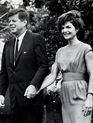 Black white people trees bushes - 1 9 6 0 s free wallpaper