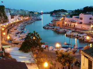 Harbor boats night lights people - a harbor free wallpaper