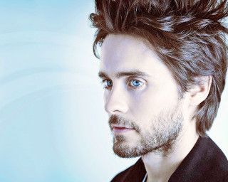 Messy haircut blue eyes serious - messy free wallpaper