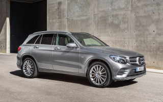 Silver mercedes benz hyperrealism digital - a silver mercedes benz benz benz benz benz benz benz benz benz benz benz benz benz benz benz benz benz benz benz benz benz benz free wallpaper
