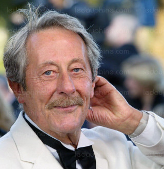 White suit mustache old man - clovis trouille free wallpaper