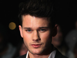 Man suit tie serious look 25 - a suit free wallpaper