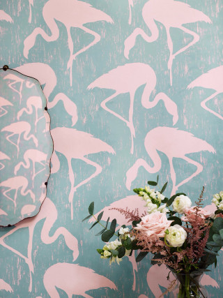 Vase flowers flamingo wallpaper mirror - color scheme free wallpaper