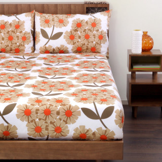 Bed flowered comforter nightstands wooden - a wooden floor next free wallpaper