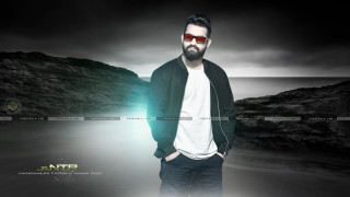 Man sunglasses dark background light - sunglass free wallpaper