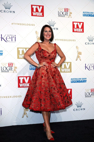 Red dress woman tvweek awards - alison debenham free wallpaper