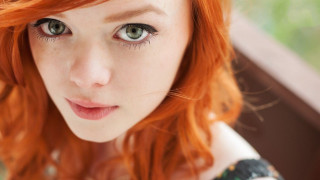 Woman red hair green eyes - green eye free wallpaper
