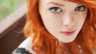 Red hair green eyes serious - green eye free wallpaper