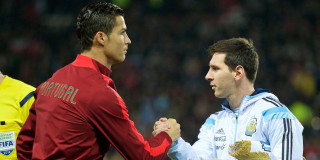 Men shaking hands soccer game - photo real free wallpaper
