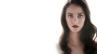 Woman long hair red lipstick 19 - a red lipstick free wallpaper
