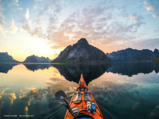 Kayak water mountains sunset dawn - artur grottger free wallpaper
