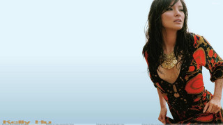 Woman dress chair hands hips - a woman in a dress free wallpaper
